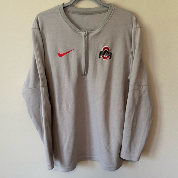 Nike Ohio State Buckeyes Sideline Coach Men's Medium 1/2-Zip Long-Sleeve Top - Picture 1 of 4